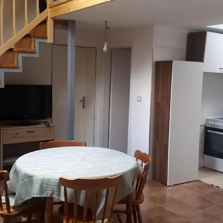 Fuer 4 Personen Ca 60 M Sup2 In Gozd, Krain Innerkrain Apartment